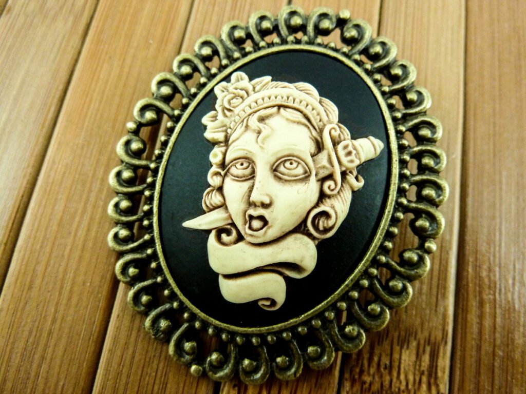 Antique Cameo Jewelry
