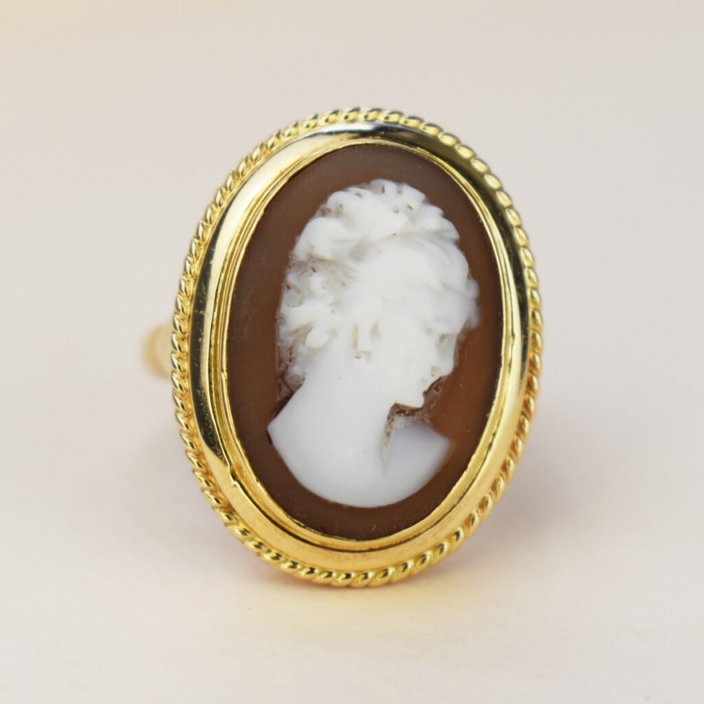 Gold Cameo Ring Vintage Jewelry