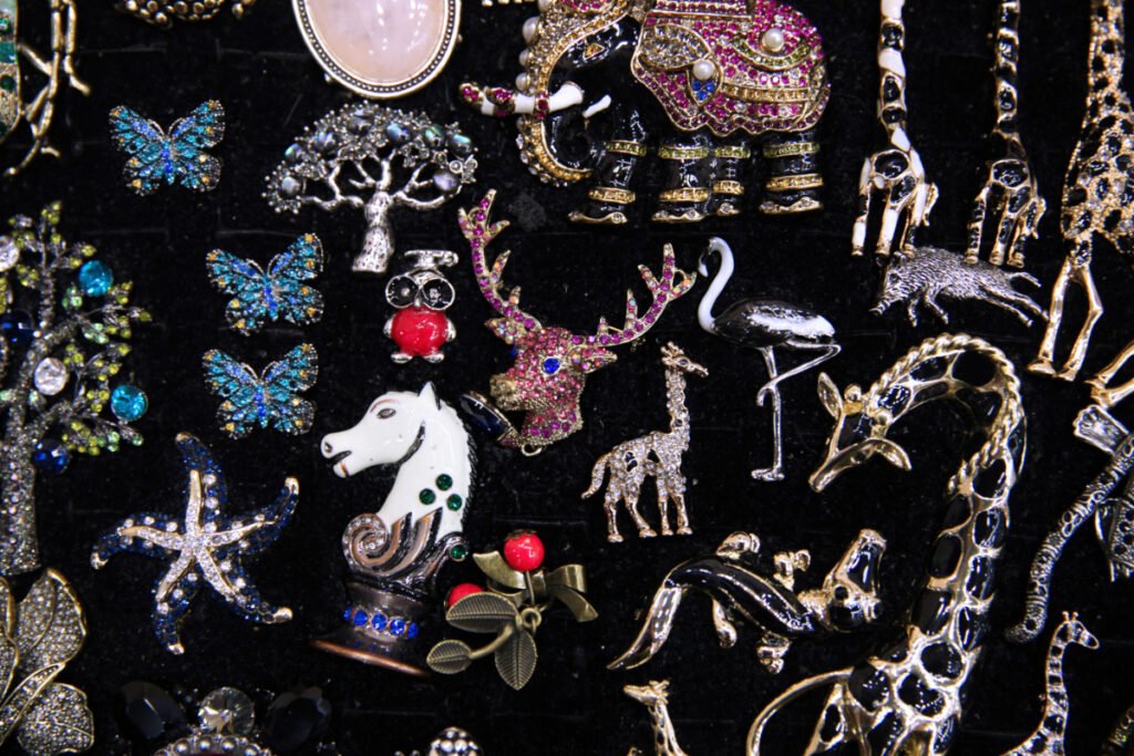 Vintage Costume Brooches
