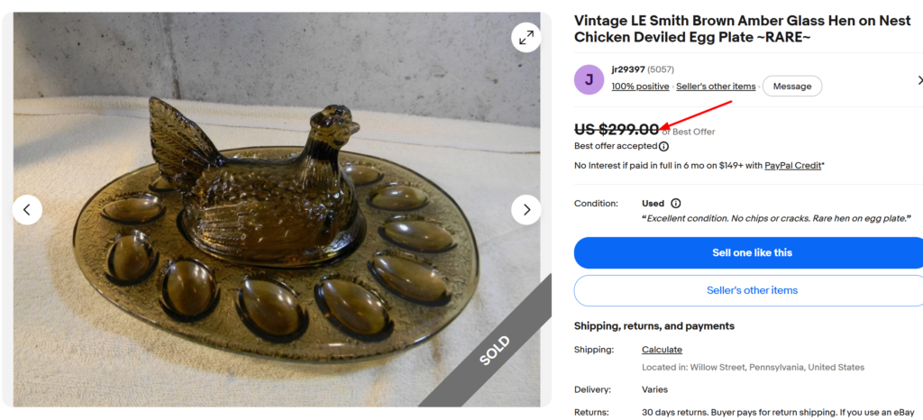 LE Smith Amber Glass Hen on Nest Deviled Egg Plate