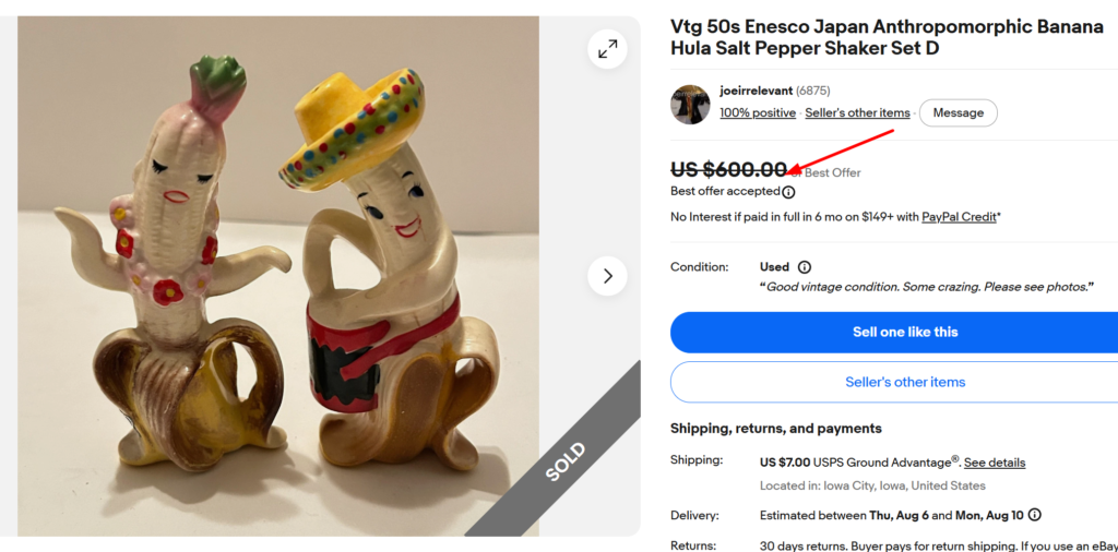Enesco Anthropomorphic Banana Hula Salt and Pepper Shakers